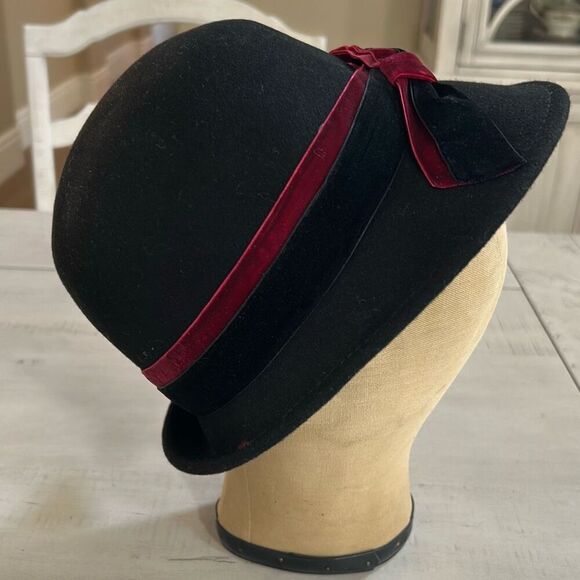 CALLANAN Black Wool Bow Hat - Picture 2 of 5